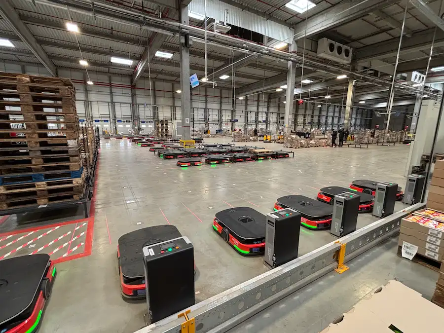 Goods to person flux tendus cross docking intralogistique flotte